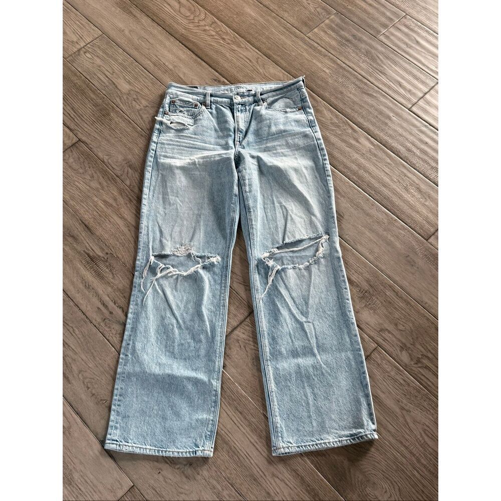 American Eagle stove pipe, distressed jeans, 8 regular